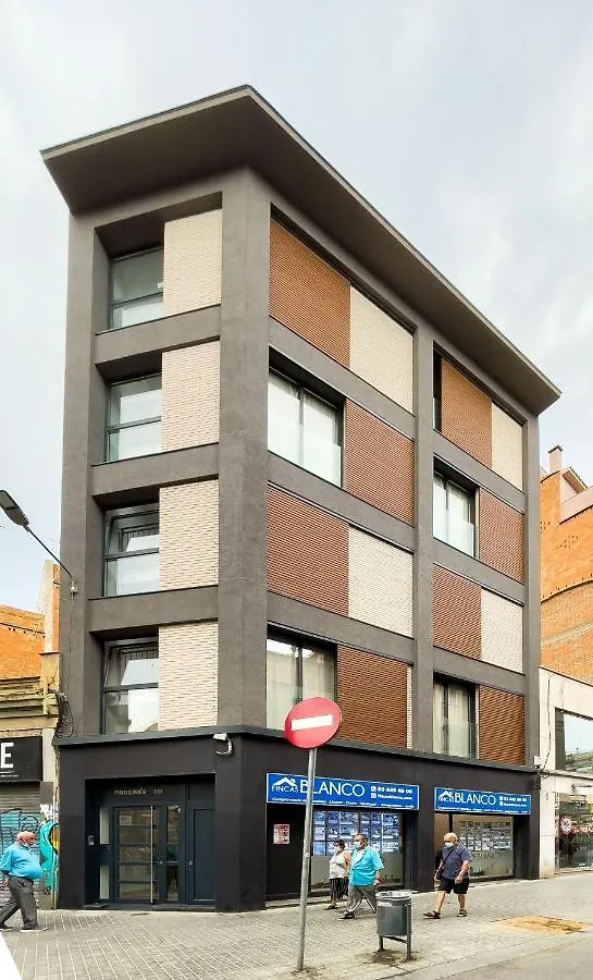 Barcelona Touch Apartments - Progres L'Hospitalet de Llobregat 0*,